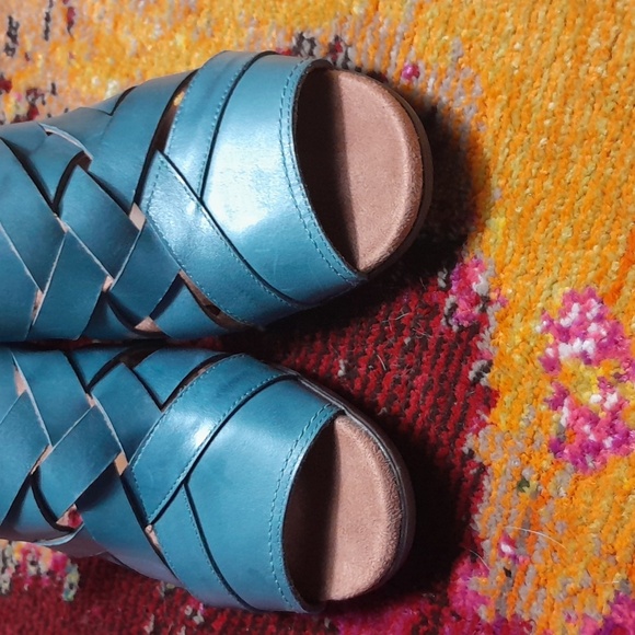 BEAUTIFUL COBB HILL WOMEN SANDALS - Picture 5 of 14